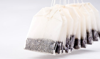 Poşet çay kâğıdı neden suda dağılmıyor?